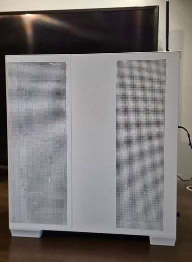 Asus Tuf Gaming B850-PLUS Wifi Motherboard, Amd ryzen 7 9700X Processor, 16GB Corsair DDR5 Vengence RGB Ram, 850W Corsair Fully-Modular PSU