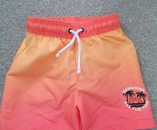 NEW.Kids swim shorts. Age 4/5