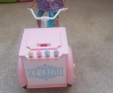 Moxie Girlz Ice Cream Bike & Sophina Doll