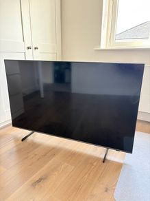 Samsung 50 inch QLED 4K Smart TV Excellent Condition