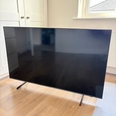 Samsung 50 inch QLED 4K Smart TV Excellent Condition