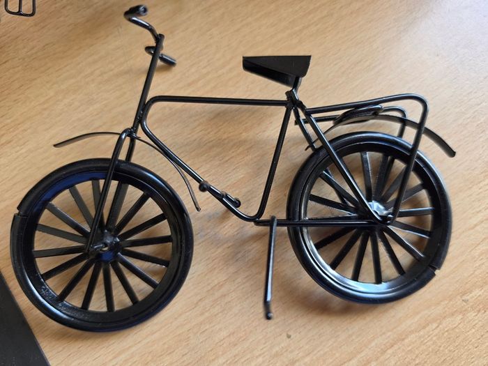 Miniature bicycle
