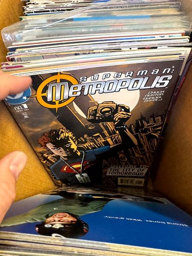 DC Long Comic Box w 250 comics for Sale (2)