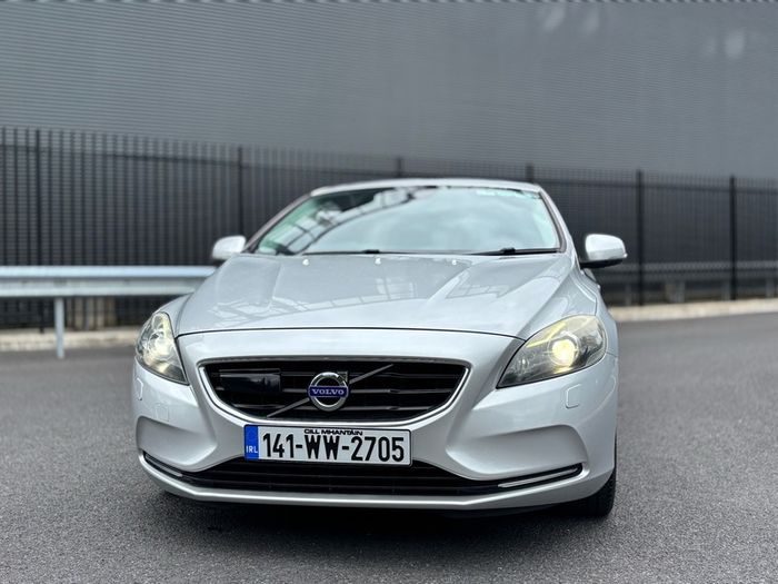 Volvo V40 2014 1.6 Petrol Automatic Sale / Swap