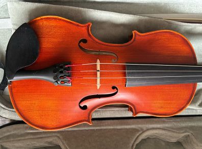 3/4 size Violin