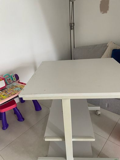 computer desk