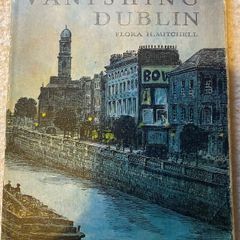 art book Vanishing Dublin Flora H. Mitchell (1890-1973)