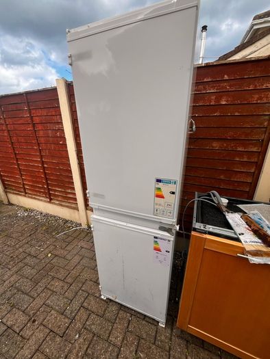 integrated Fridge/Freezer