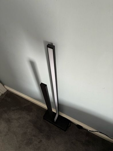 Floor lamp
