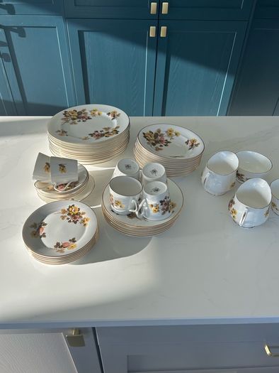 ceramic Royal Sutherland fine bone china