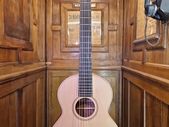 Lowden WL-34
