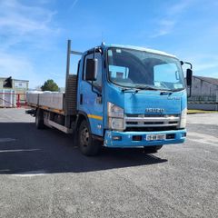 Isuzu Forward 2009