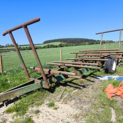 Bale Carrier