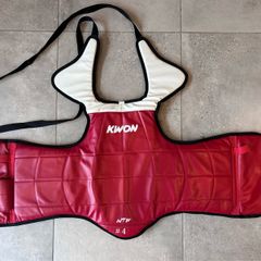 Taekwondo chest guard
