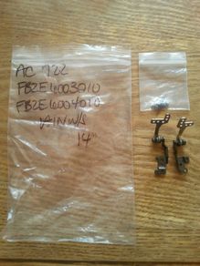Acer 722 hinges