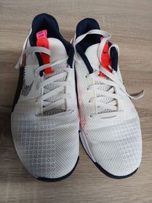 Nike ladies Metcon 8 size 4.5
