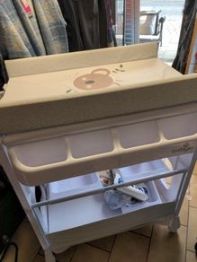 Changing table and baby's bath