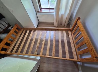 Moving Out Sell