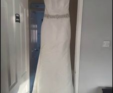 Margaret Moreland Allie wedding dress