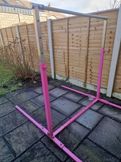 Gymnastics bar
