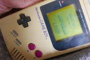 Nintendo Game Boy Launch Edition (works well)