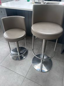 Faux leather, height adjustable kitchen stools