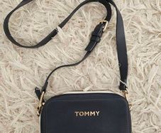 Tommy Hilfiger bag
