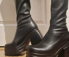 Platform Zipperless Knee High Boots