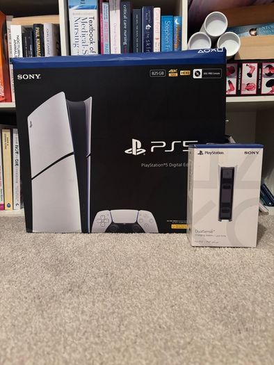 PlayStation Digital Addition Plus PlayStation Dual charging dock