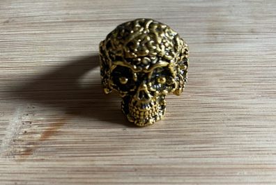 Skull ring large size