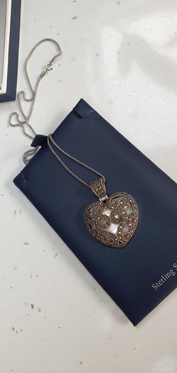 Antique sterling silver jewelled heart pendant mounted on mother of pearl base necklace Rrp 250