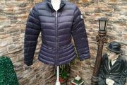 Beaumont Amsterdam ladies down light weight puffer jacket  Size Small 38 EU Full zip 2 zip pockets  Great winter jacket  Measurements in the photos