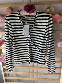 Mango top size medium wrap effect long sleeves black & ivory cream
