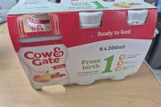 Cow &amp; Gate 1 First Infant Baby Milk Formula Liquid Multipack Ready to Feed from Birth