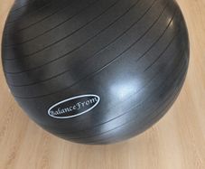yoga pregnancy ball