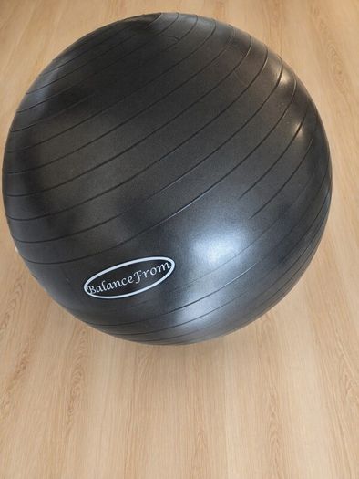 yoga pregnancy ball