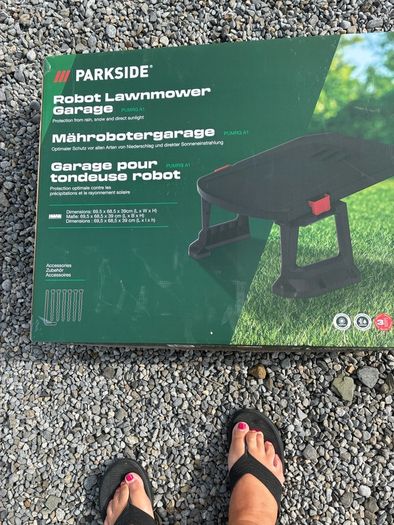 Parkside robot lawnmower garage