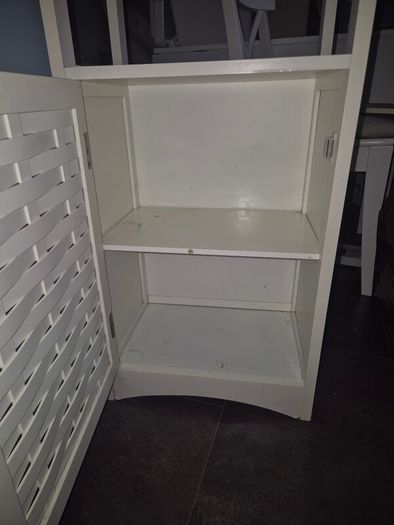 Bathroom cabinet