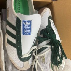 BRAND NEW Adidas Melbourne trainers size uk10
