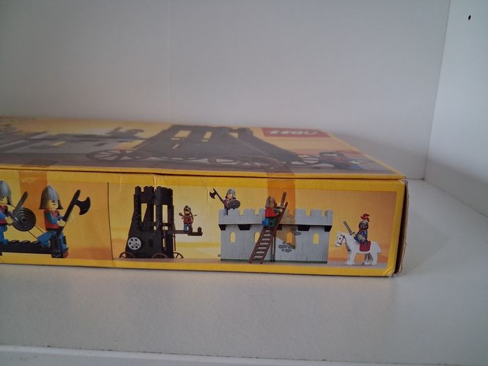 Lego classic castle 6061 crusaders Siege Tower