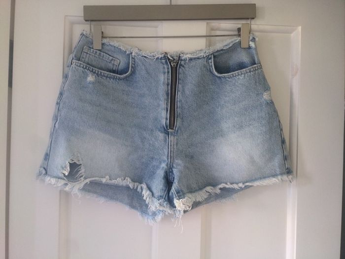 Ladies denim shorts