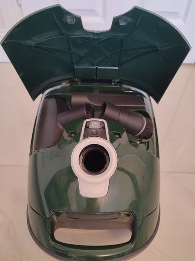 Miele vacuum cleaner