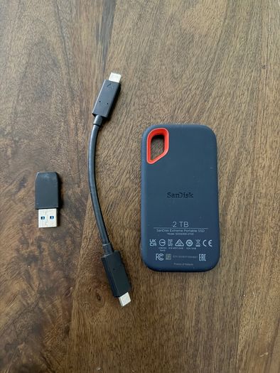 Sandisk 2Tb Extreme Portable Ssd External Drive,  Up To 1050 Mb/S Read, 1,000Mb/S Write,  Usb-C,