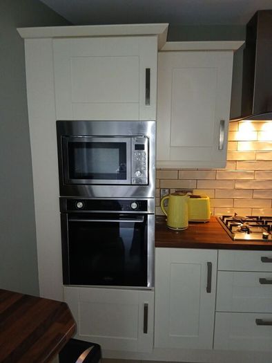 Fitted Kitchen & Island