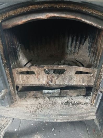 solid fuel stove heat blower and childproof fence