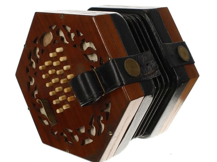Concertina Wanted (English System)