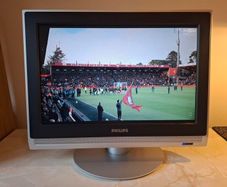 Philips 19" HD Ready TV / Monitor (HDMI, VGA, SCART) + Original Remote