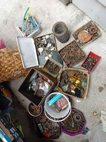 Bundle of Vintage Bits
