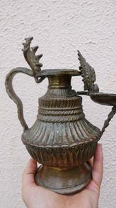 Antique Nepali Brass Oil Lamp - Sukunda H-9"