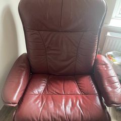 leather chair by ekornes